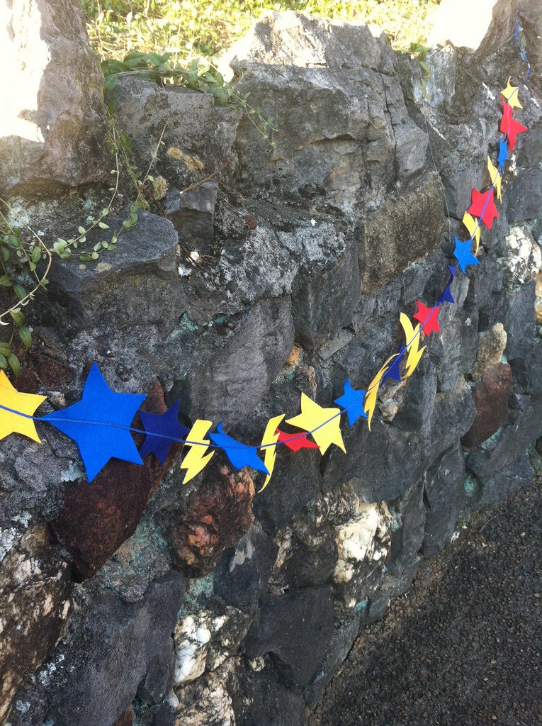 superhero birthday banner bunting//stars and bolts banner//photography prop Il_170x135