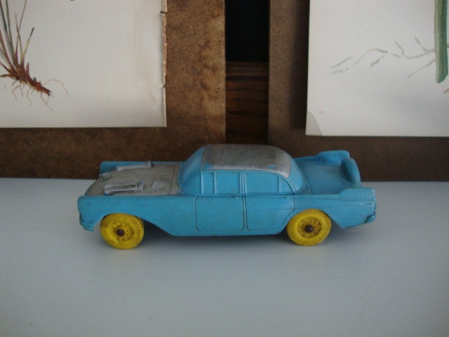 vintage 1950s blue Auburn rubber Lincoln 4 door collectible toy car