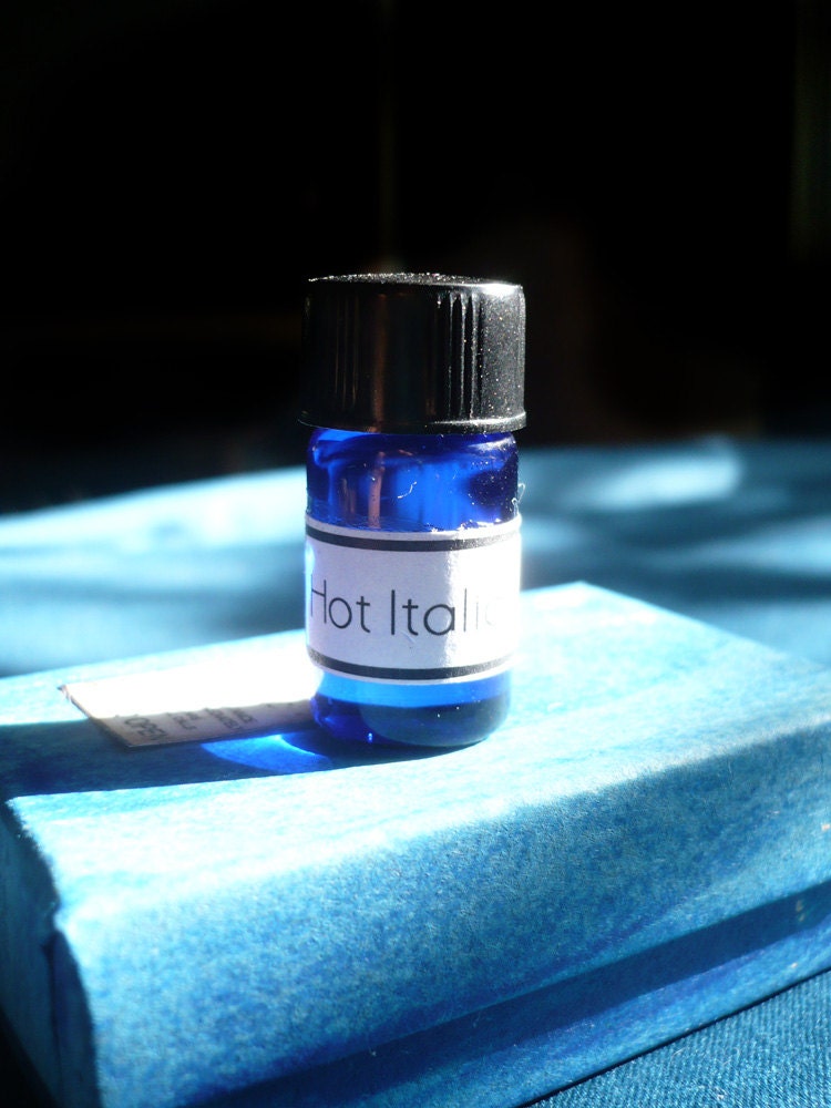 Hot Italian Perfume Oil