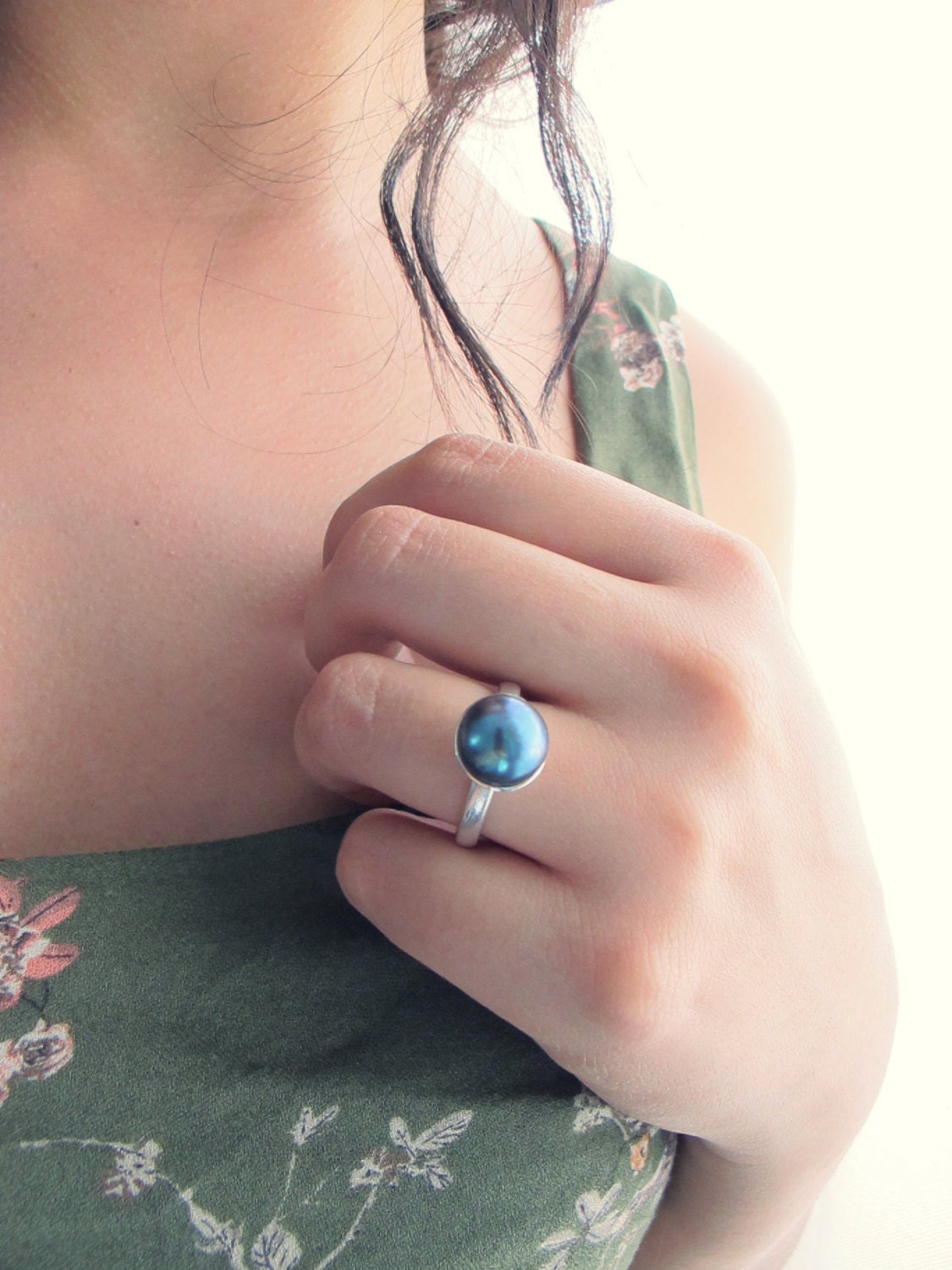 Classic Pearl Ring in Blue-Sterling silver and cultured pearl ring