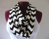 Infinity scarf in chevron,  black and ivory , extra long, chevron fashion