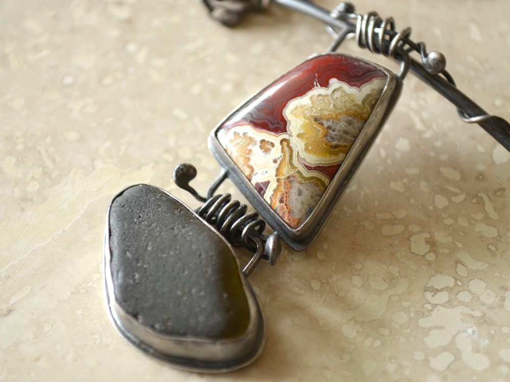 Hidden Warmth, Found Beauty - Necklace