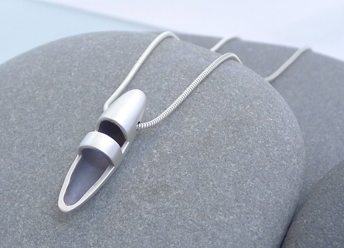 Sterling Silver Banded Capsule Necklace - N0672
