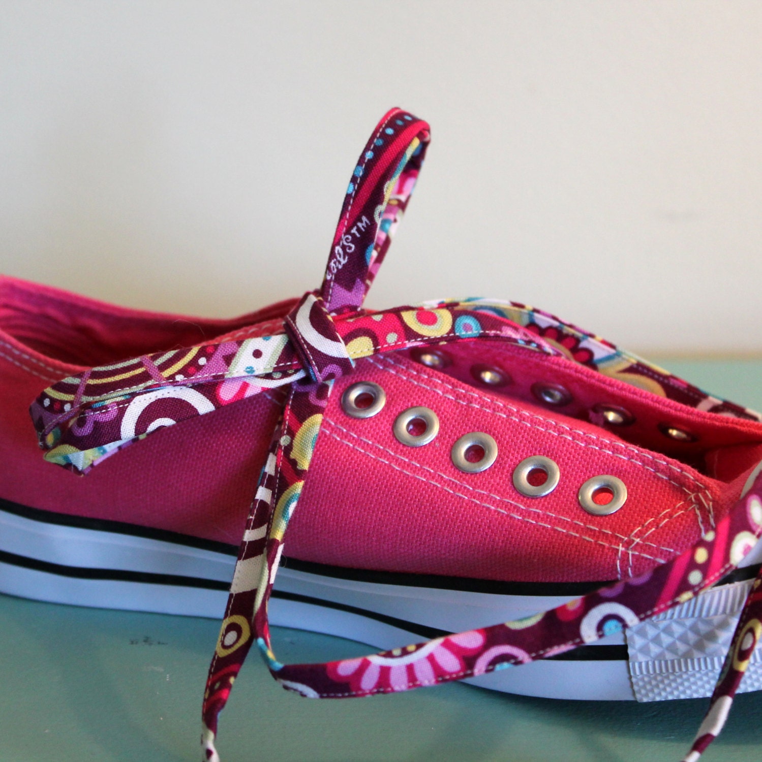 Purple Floral Fabric Shoelaces with Aglets
