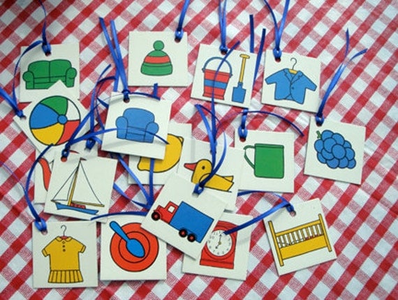 Buy gift labels and cards - Vintage Children's Game Recycled Gift Tags, Sweedish labels, memory cards