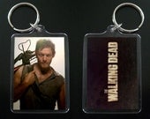 THE WALKING DEAD keychain / keyring Daryl Dixon Norman Reedus 4