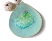 Recycled Glass Soap dish Candle plate Ceramic Summer Decor Rain Forest Leaf Eco Friendly Gift For Her Bathroom Accessory Bath beauty gift