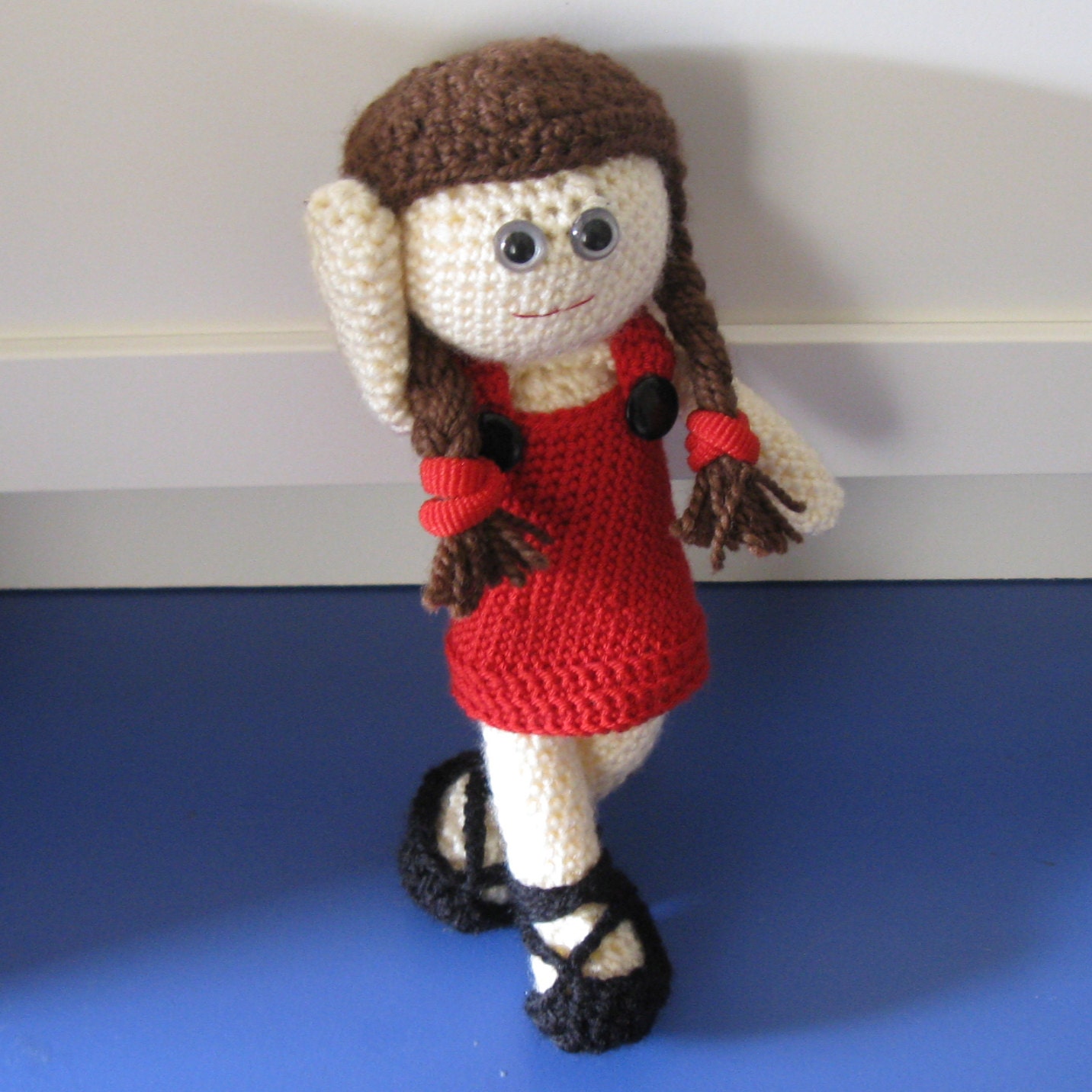 ELA - Amigurumi  Girl Pattern