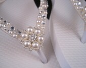 NEW 2013 So Sweet Bride Gianna Pearl and Swarovski Crystal Bridal Wedding Flip Flops