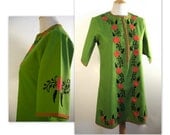 Vintage 60s Mini Dress / Hand Embroidered Ethnic Shift / S M / Flowers