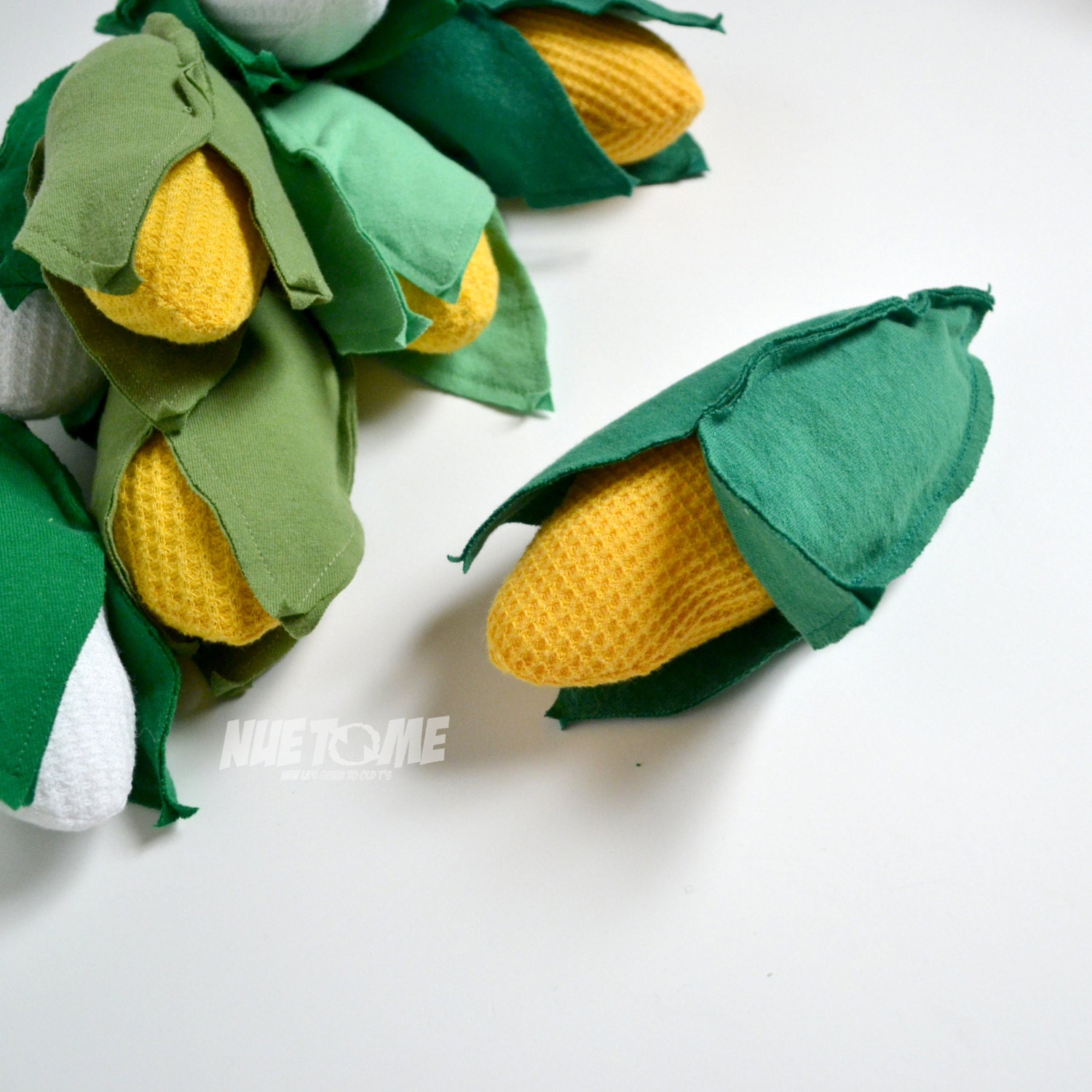 Recycled Tshirt Food - Yellow Corn with Removeable Husk (NUE040612-1)
