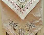 Sunflower Crow  Bread Cloth-Primitive Stitchery  E-PATTERN-Instant Download