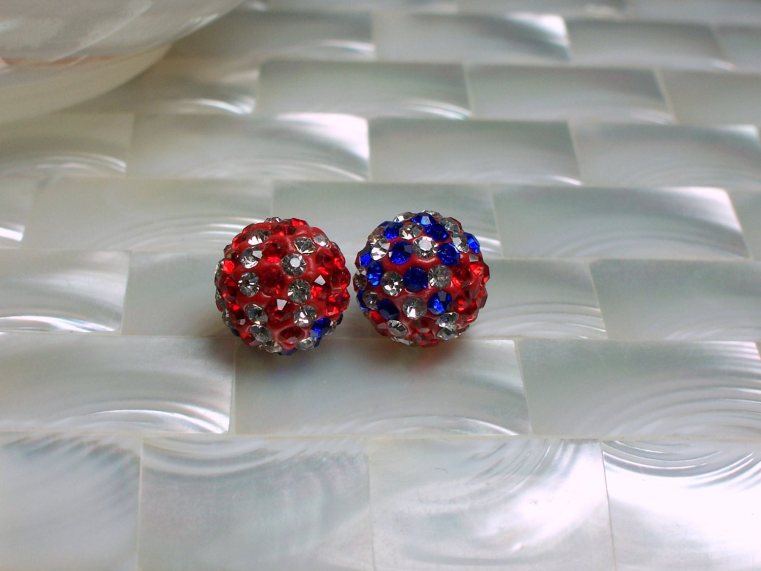2pcs Polymer Clay and Rhinestone Pave Beads American Flag red white and blue