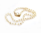 1960s Glass Faux Pearl Bead Necklace