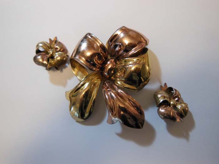 50s brooch set / Huge Vintage 1950's Monet Sterling Vermeil  Bow Pin Brooch Earrings Set