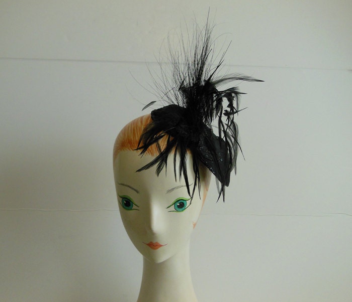 50s hat / Fine Feathered Friend Vintage 1950's Fascinator Tilted Hat