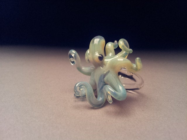 Octopus Ring Blue Pearl Blown glass Octopus Ring