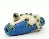 White Lizard Lampwork Glass Bead, Handmade Jewelry Supplies, Craft Supplies, SRA, OOAK