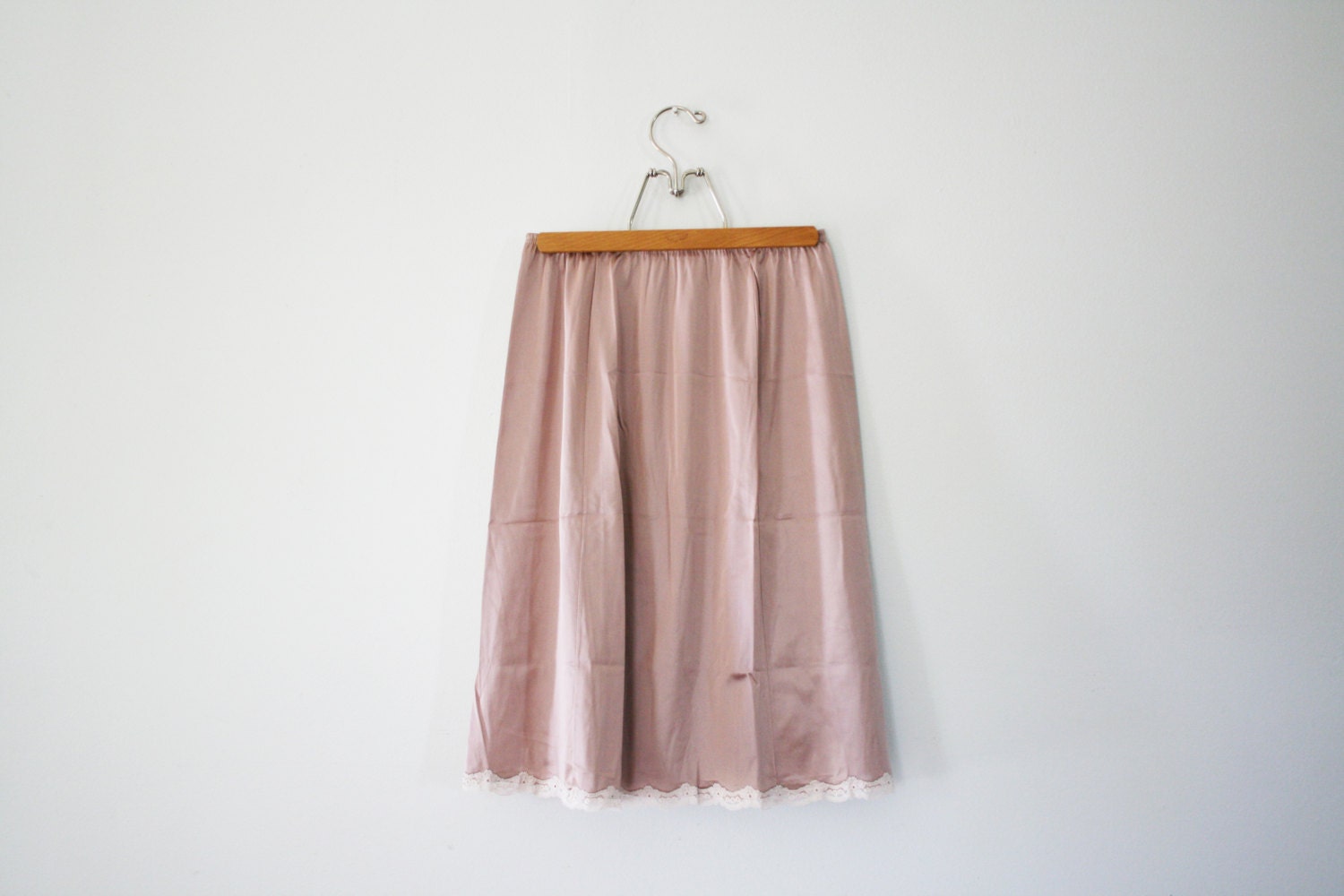 vintage 70s Vanity Fair Champagne Beige Nylon Half Slip with Lacey Panels