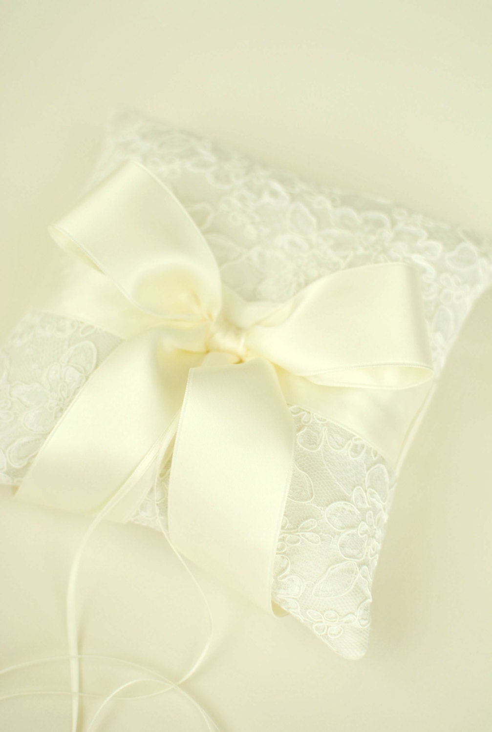 Ivory Lace Ring Bearer Pillow - Alencon Lace Ring Bearer Pillow