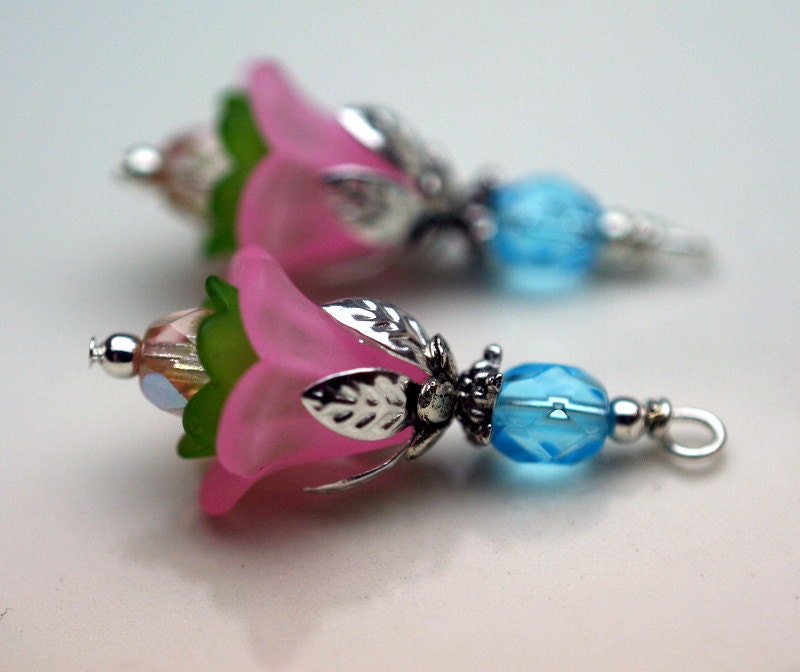 Pink and Green Lucite Flower Bead Drop Charm Dangle Set