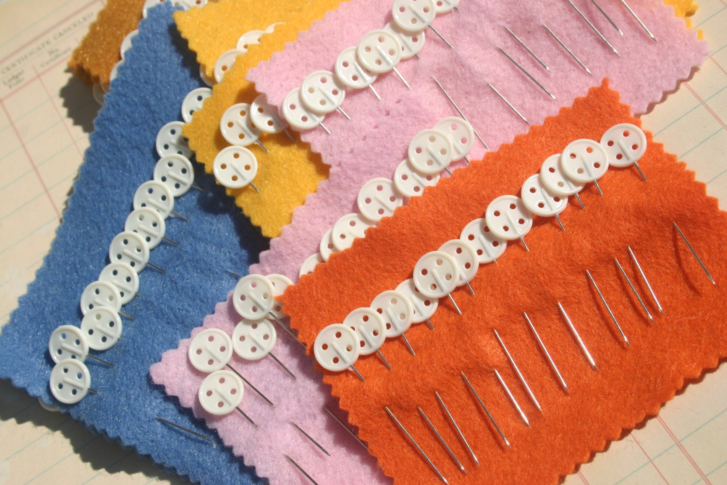 Maya Road Stick Pins - White Buttons - 12 Pieces