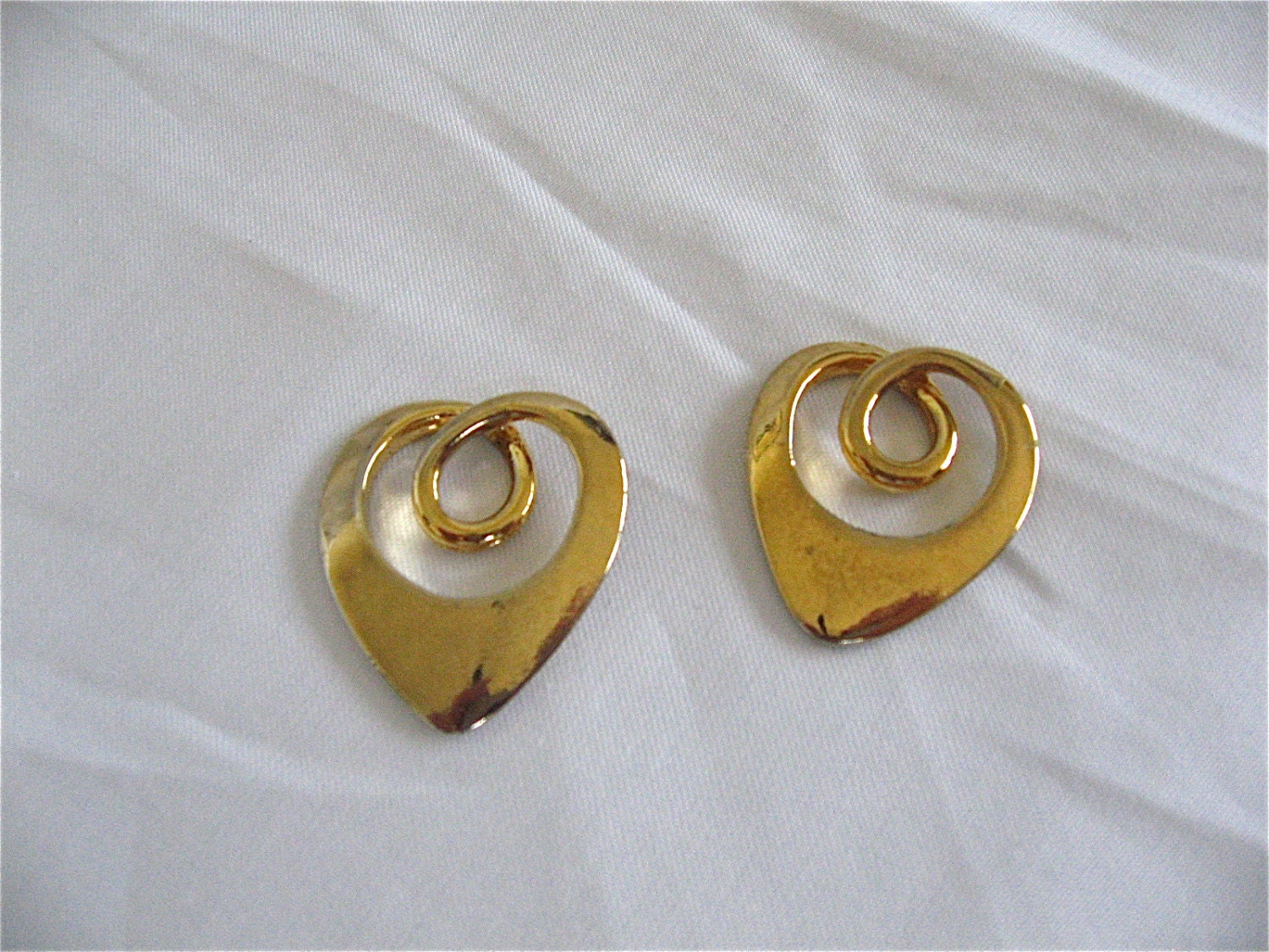 Gold Tone Heart Earring Charms