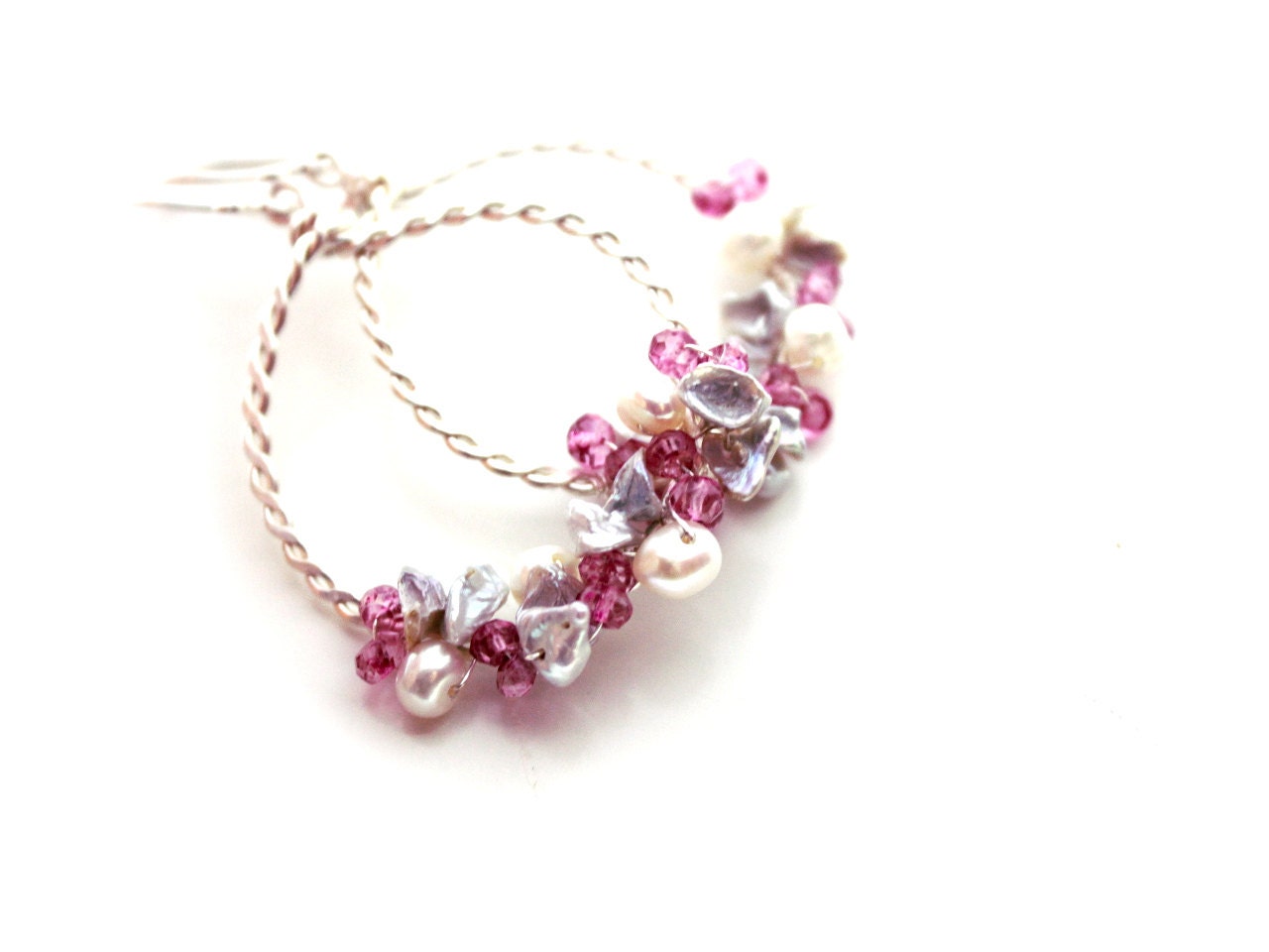 The Albina - hoop earrings in silver with white fresh water pearls, keshi pearls and pink mystic quartz