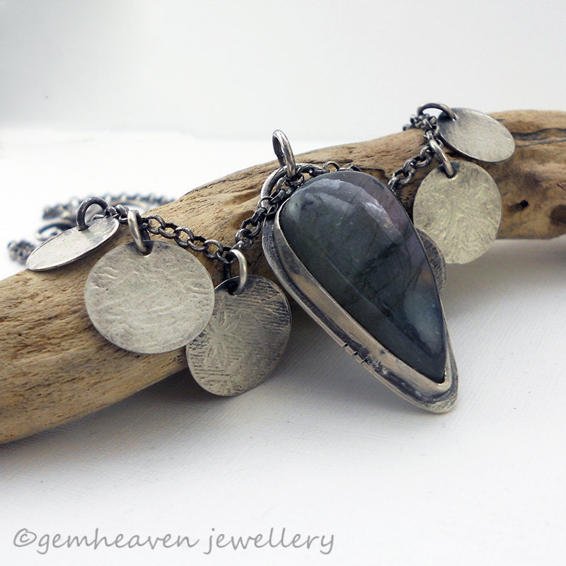 Sterling silver and Labradorite  necklace with hallmark - Roma -