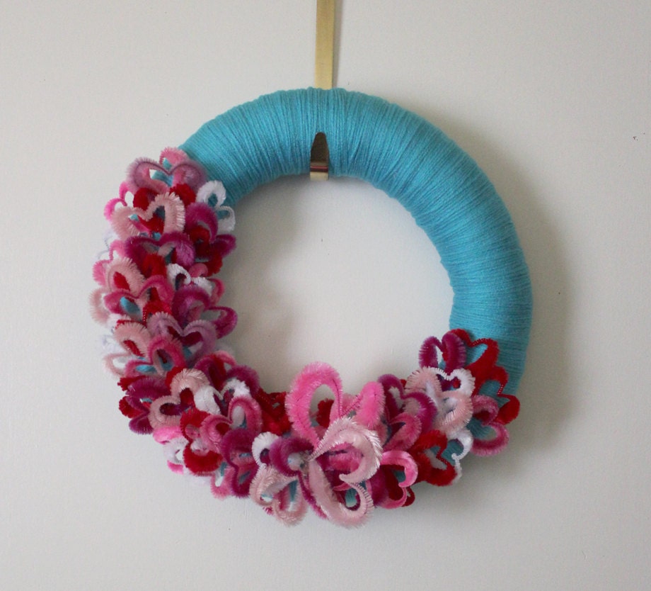 Heart Wreath, Love Wreath, Turquoise and Red Yarn Wreath, 14 inch Size - READY TO SHIP
