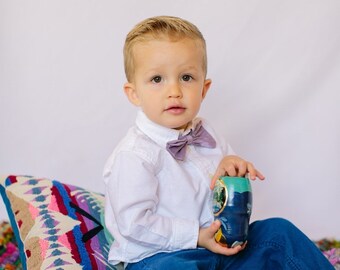 Purple boys bowtie, children's silk necktie, Custom kids necktie, ring bearer tie, lavender bpys tie