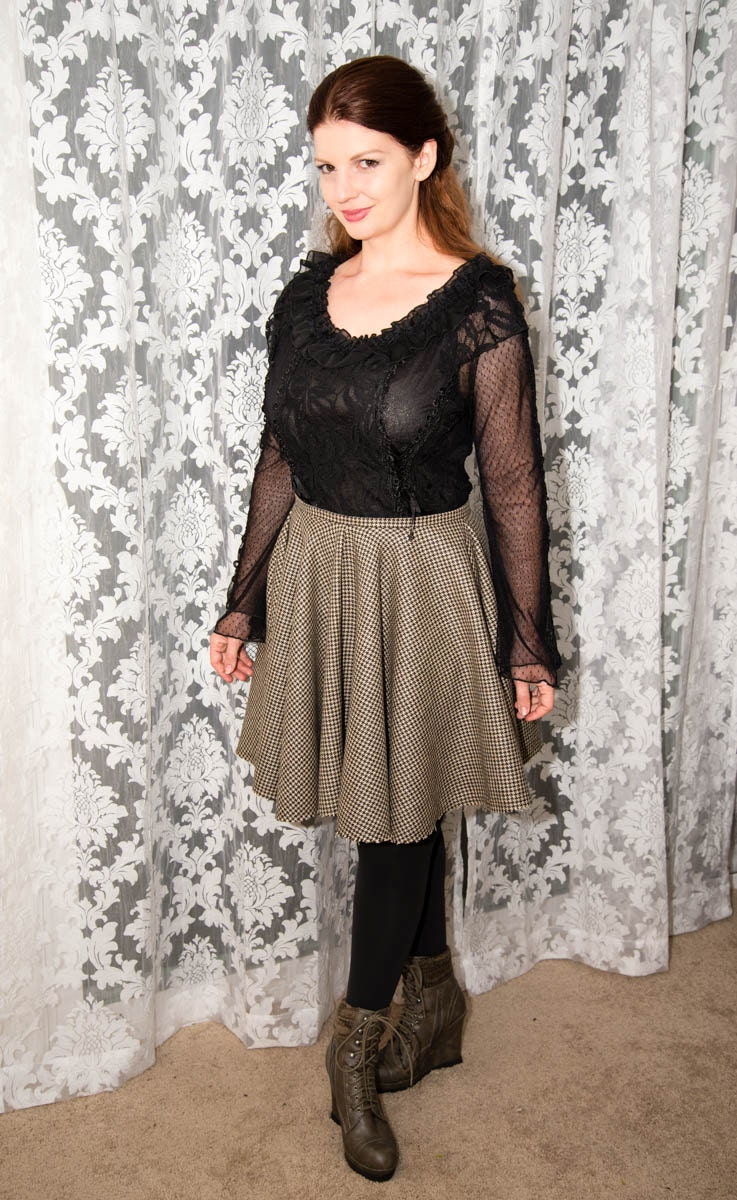 Brown Houndstooth Above Knee Length Skirt Full Skirt With A Lot of Drape