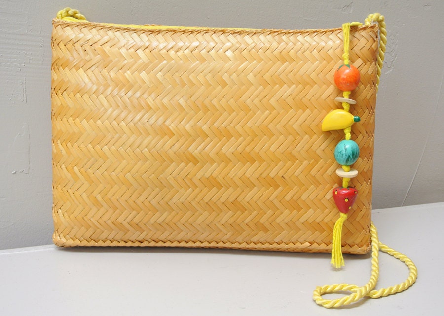 vintage raffia tote / sunshine yellow tropical fruit Summer bag / woven bamboo straw purse