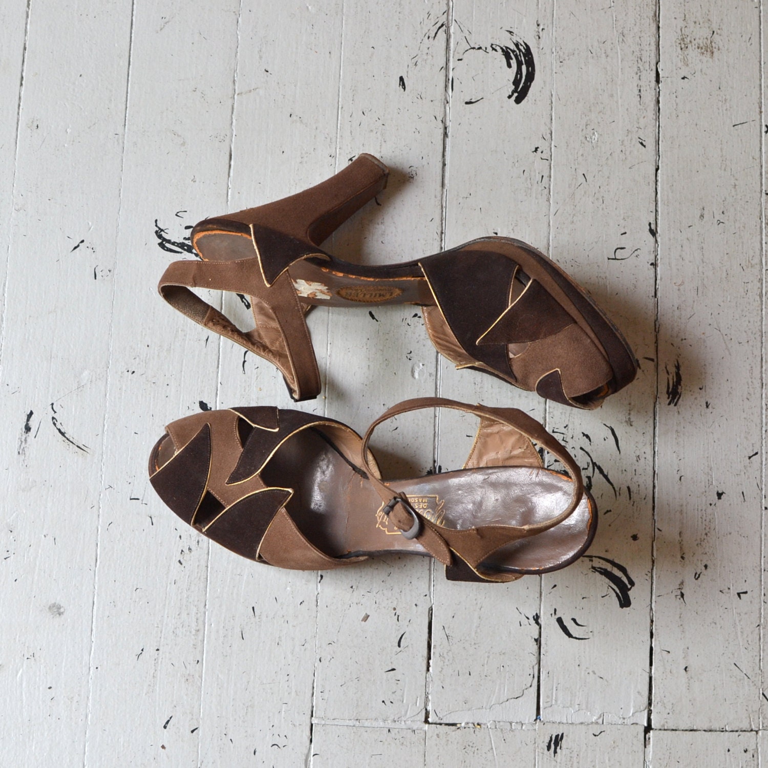 1940s shoes / vintage 40s platform shoes / Schokolade platforms