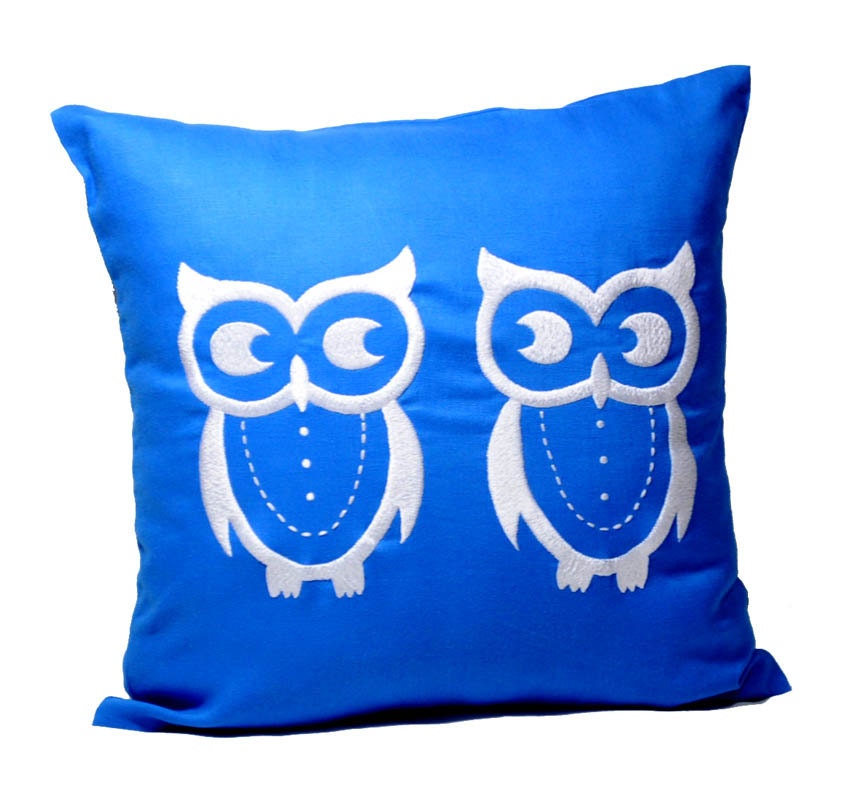 Blue Owls Throw Pillow Covers, Blue Linen with White Owls Embroidery, Bird Decorative Pillow 18x 18, Owl Couch Pillow, Blue Cushion