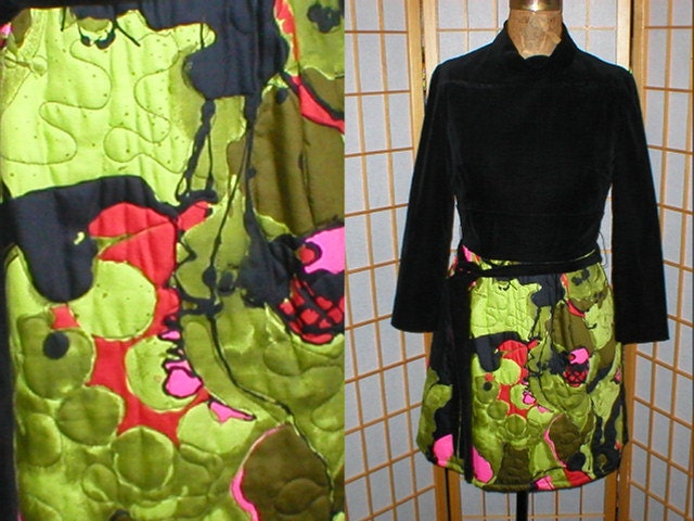 Vintage 70s black velveteen abstract quilted mini dress with belt womens size medium