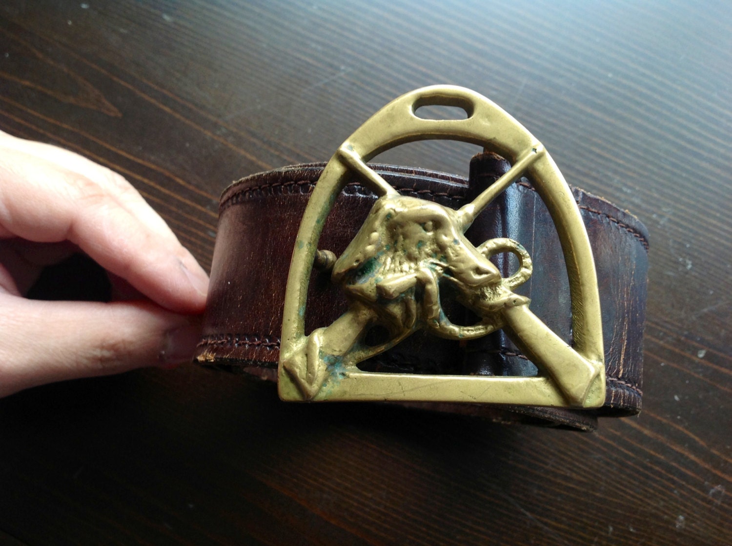 Rare Mens Brass Dog/Hunting/Horse Bloomingdales Italy Belt size 34