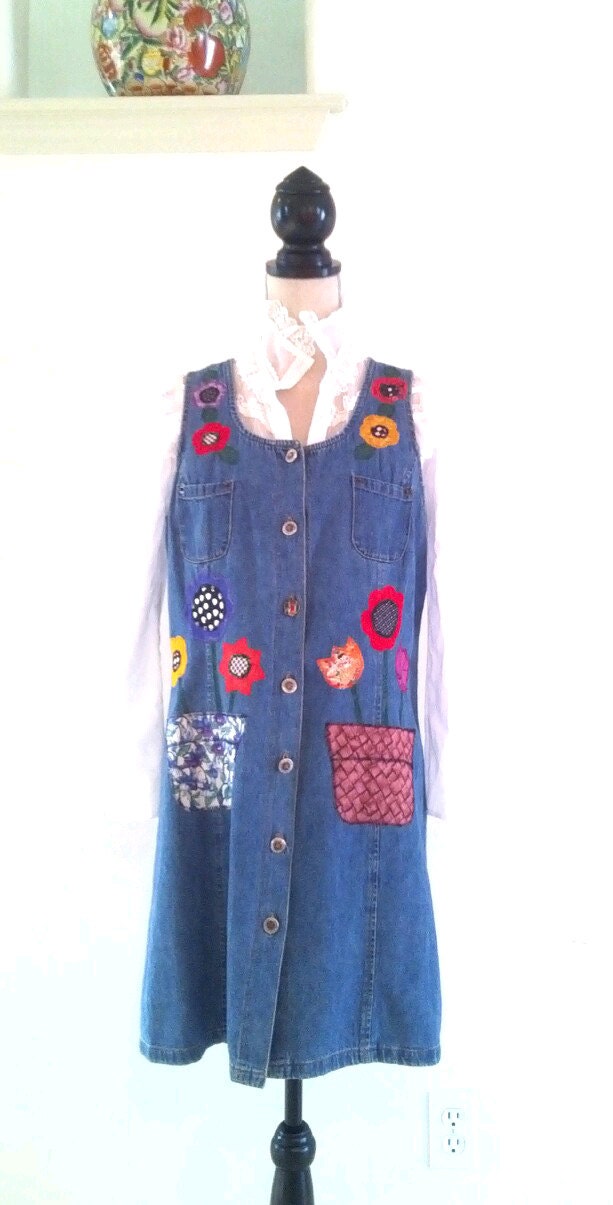 GARDEN Birdcage...Bird.. Flower...Fresh APPLIQUES  Jean Denim Blue Country 80s kitsch...shabby... Button up s/l Jumper...Dress...