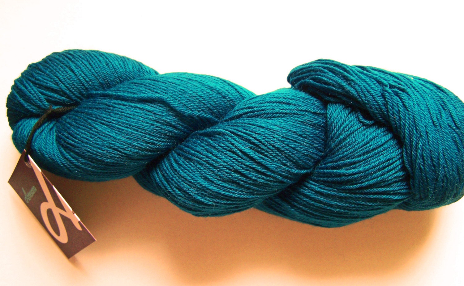 sock yarn Artesano PEACOCK 100g