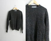vintage men's '80s DARK GREY KNIT crew neck pullover sweater. size s m.