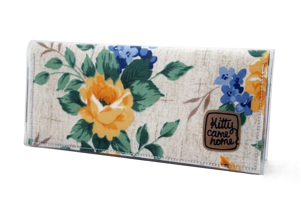 Bi-fold Clutch - yellow rose vintage fabric