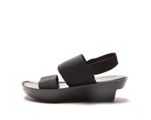 Robert Clergerie Platform Sandals 9