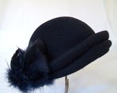 Vintage Womans Hat Navy Black Wool with Feathers Skull Cap Fitted 1950s Fashion Accessories