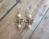 Charmed Earrings Silver Bow with White Glass Pearls