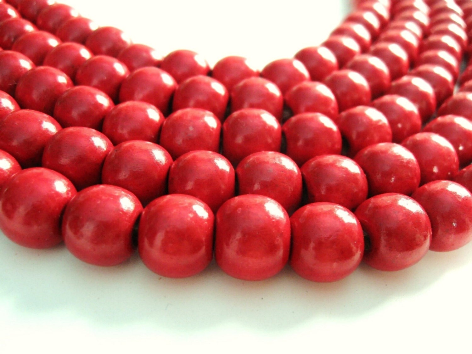 Cherry red wood round beads - Red Wooden Beads 12x11mm - 30pcs  (PB225C)