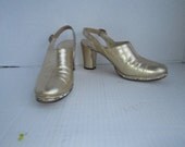 sz 7aa vintage 70s gold sling back high heel shoes