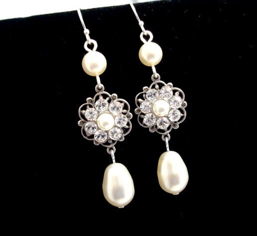 Pearl wedding earrings, bridal earrings, vintage style earrings, wedding jewelry, antique silver earrings, bridesmaid jewelry