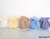 Crochet Wedding Favor Bags, set of 20 or more, party favor bags, gift bags, MADE TO ORDER.
