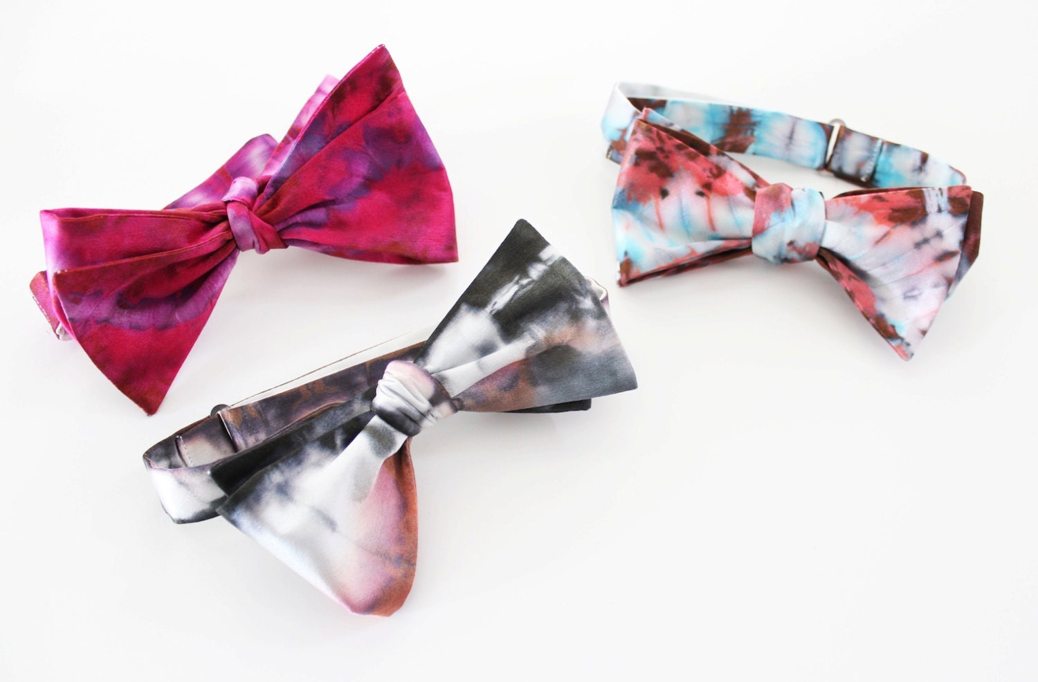 Ruff Dye Bow Tie