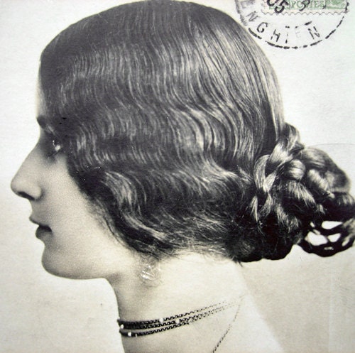 Antique Cleo de Merode photo postcard, 1900s